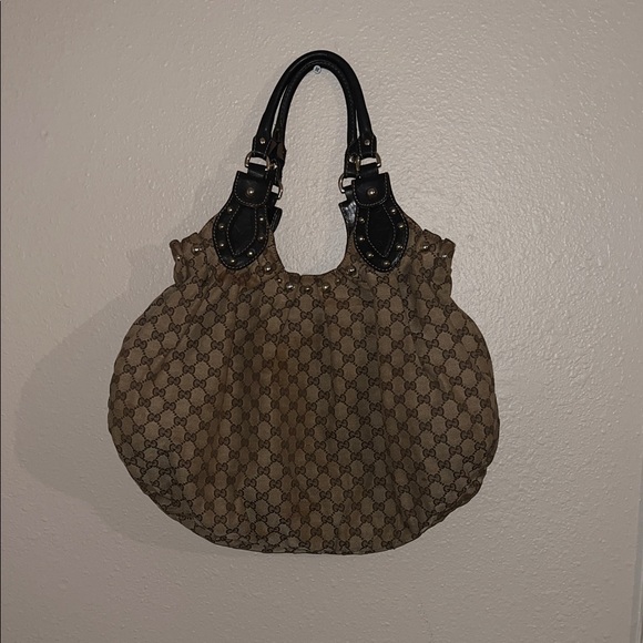 Gucci Handbags - Gucci Tan and Black Patterned Shoulder Bag